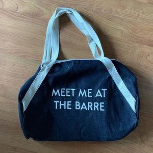 FabFitFun 'meet me at the barre' gym bag